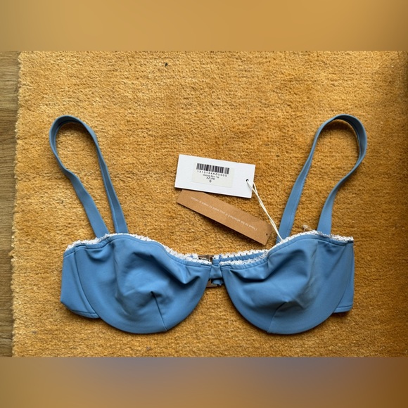 NWT Reformation Maldives Bikini Top Azure - Picture 7 of 14